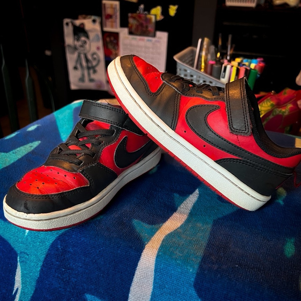 Boys Nikes